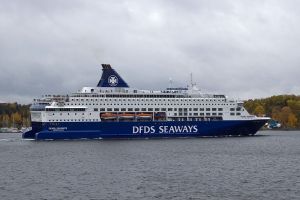 Coraz więcej turystów z Azji na promach DFDS