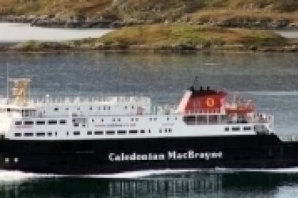 Nowoczesne promy dla CalMac Ferries coraz bliżej. Podpisano kolejny ważny kontrakt