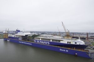 DFDS nosi się z zamiarem zamówienia dwóch promów ro-ro